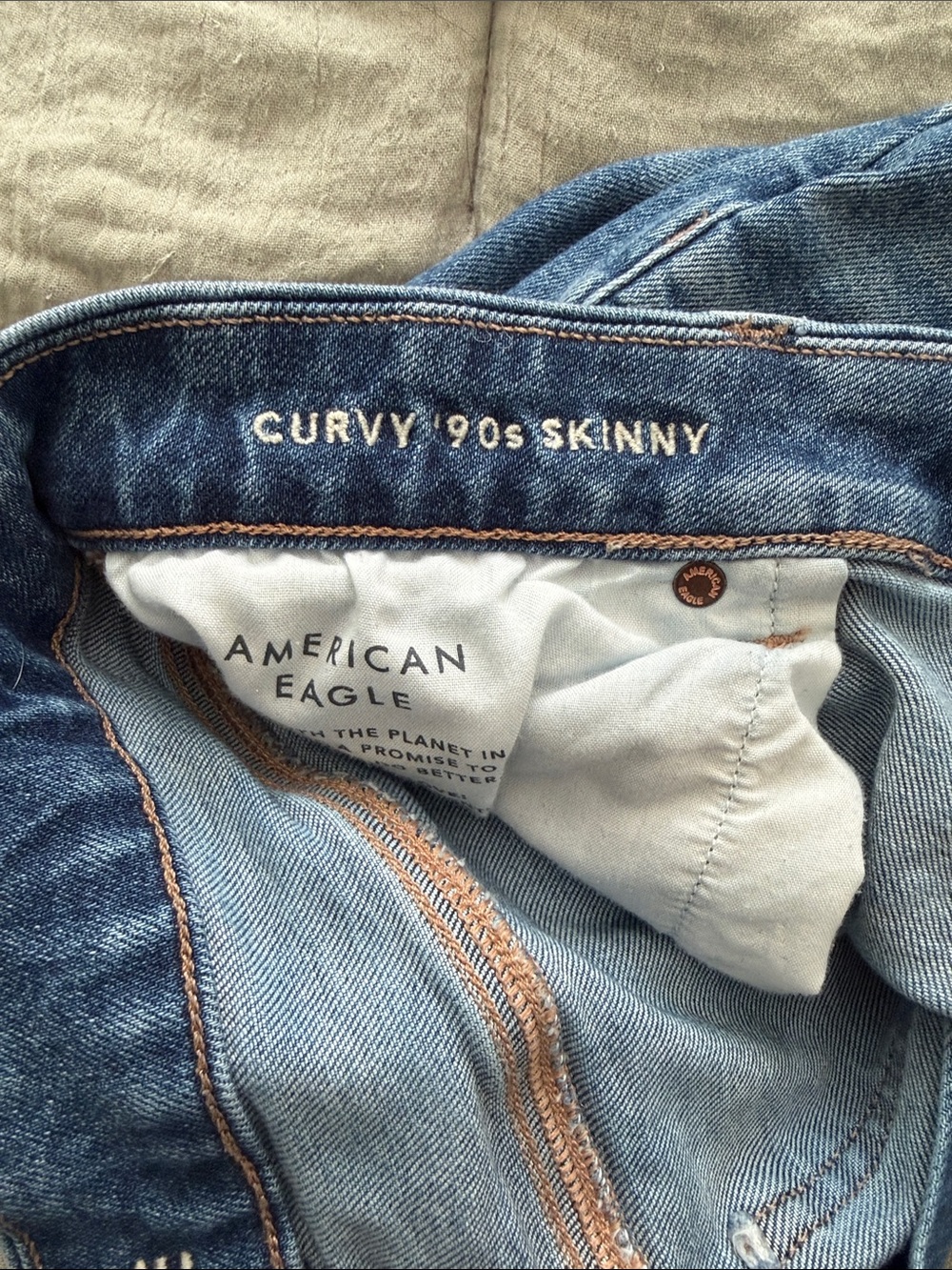 American Eagle Outfitters Medium Blue 90s Skinny Jeans - Picture 3 of 4